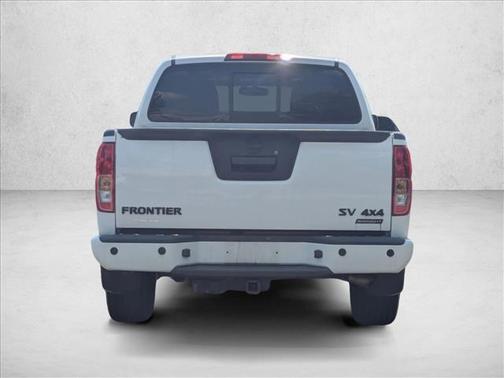 Glacier White 2019 Nissan Frontier SV
