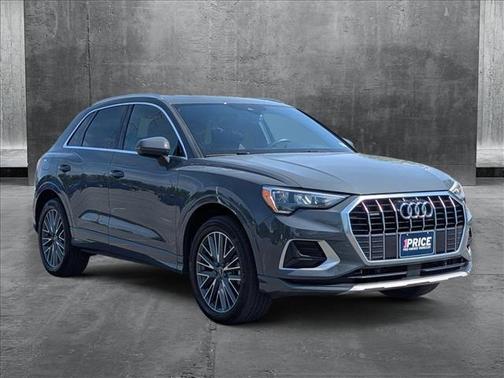 2022 Audi Q3 40 Premium
