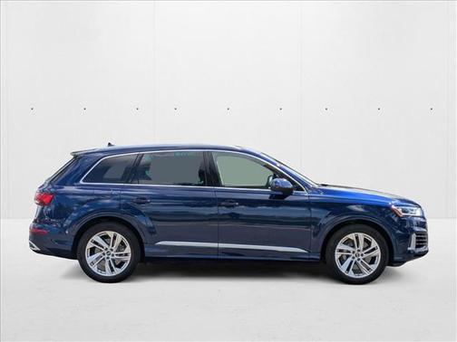 2022 Audi Q7 55 Prestige