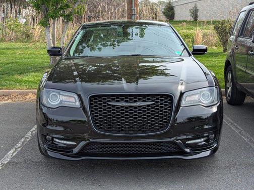 2023 Chrysler 300 Touring