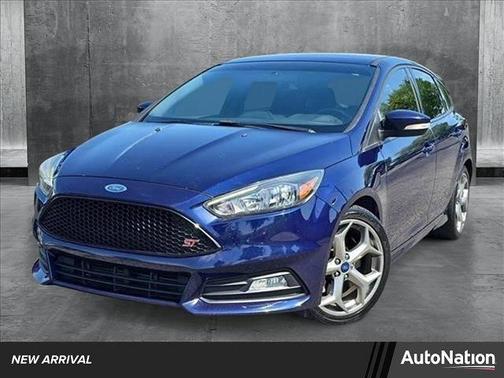 2017 Ford Focus ST