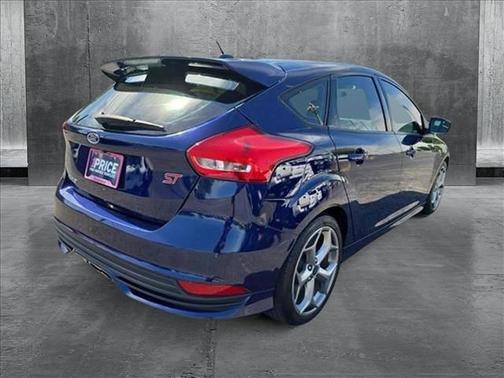 2017 Ford Focus ST