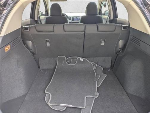 Mulberry Metallic 2018 Honda HR-V EX