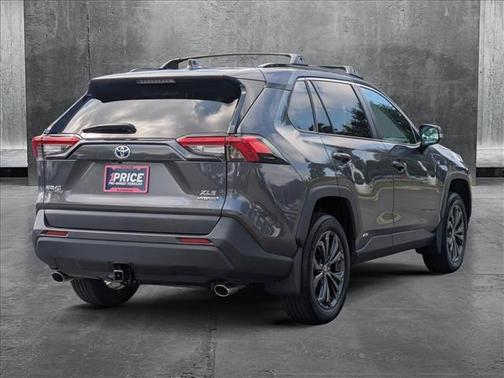 2022 Toyota RAV4 Hybrid XLE Premium