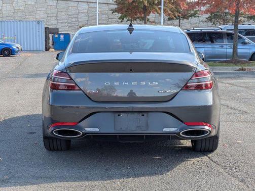 2022 Genesis G70 3.3T AWD