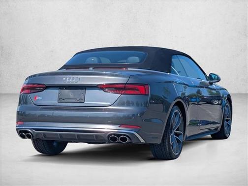 Daytona Gray Pearl Effect/Black Roof 2018 Audi S5 3.0T Prestige