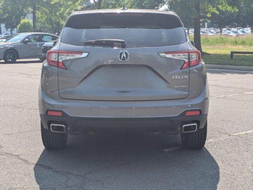 Lunar Silver Metallic 2023 Acura RDX Technology Package