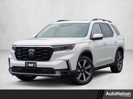 2025 Honda Pilot Touring 8-Passenger