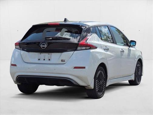 2023 Nissan Leaf SV PLUS 60 kWh