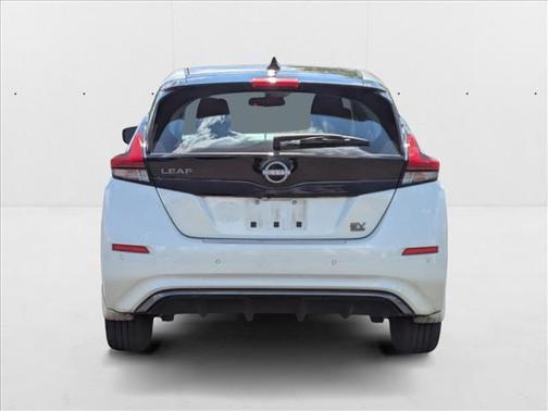 2023 Nissan Leaf SV PLUS 60 kWh