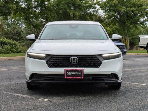 2025 Honda Accord LX 1.5T