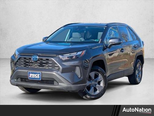 2022 Toyota RAV4 Hybrid XLE