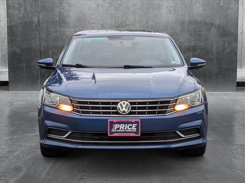 2017 Volkswagen Passat 1.8T SE