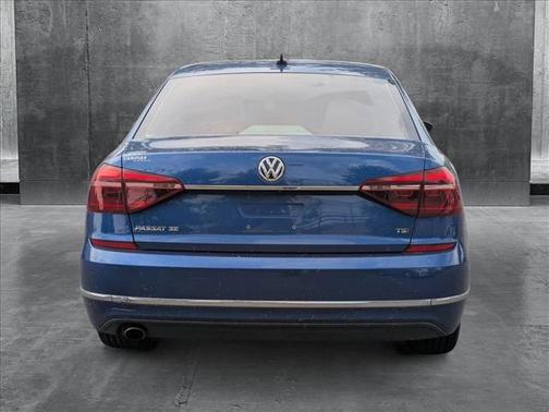 2017 Volkswagen Passat 1.8T SE