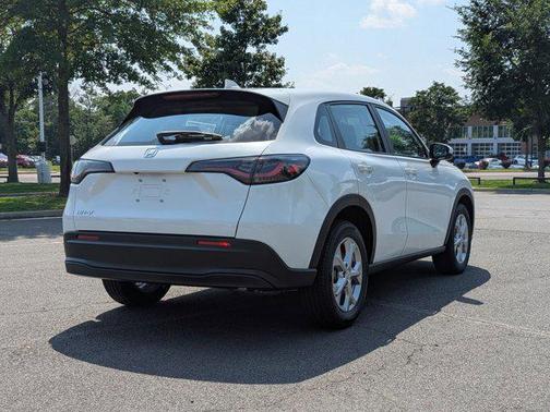 2025 Honda HR-V LX
