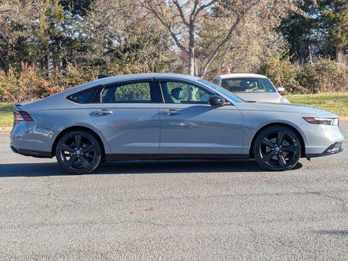 2023 Honda Accord Hybrid Base