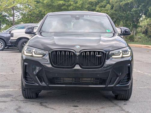 Black Sapphire Metallic 2024 BMW X4 M40i