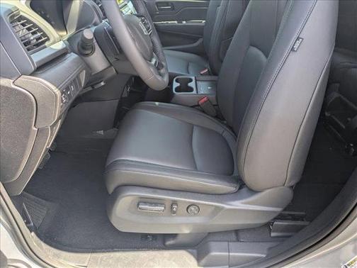 Solar Silver Metallic 2026 Honda Odyssey EX-L