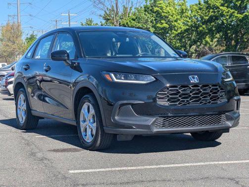 Crystal Black Pearl 2025 Honda HR-V LX