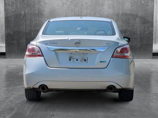 2013 Nissan Altima 2.5 SV
