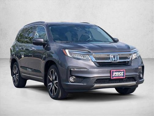 Silver/Gray 2022 Honda Pilot Touring 8-Passenger