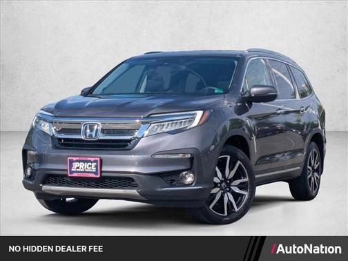 Silver/Gray 2022 Honda Pilot Touring 8-Passenger