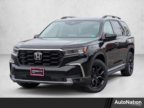 2025 Honda Pilot Touring 8-Passenger