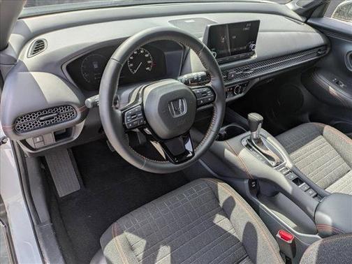 2025 Honda HR-V 2WD Sport