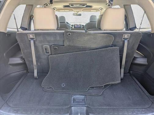 White Diamond Pearl 2018 Honda Pilot EX-L