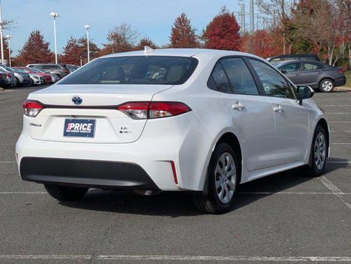 2025 Toyota Corolla Hybrid LE