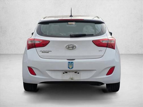 2016 Hyundai Elantra GT Base