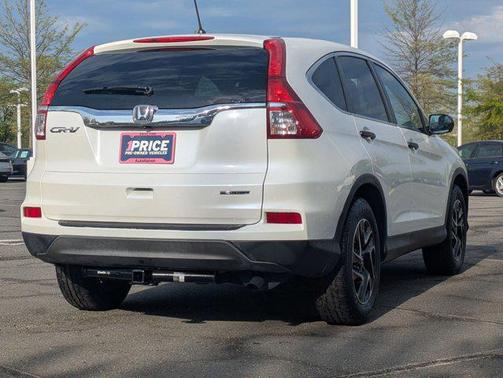 White Diamond Pearl 2016 Honda CR-V SE