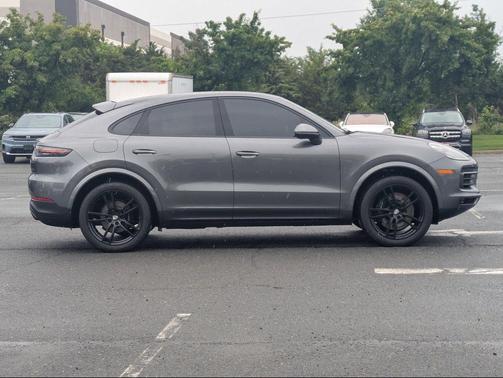 Quartzite Grey Metallic 2021 Porsche Cayenne Cayenne