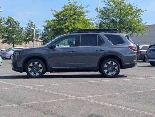 Modern Steel Metallic 2026 Honda Pilot Elite