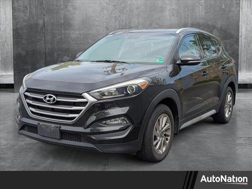 2017 Hyundai TUCSON SE Plus