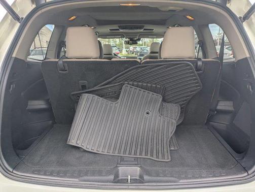 White Diamond Pearl 2016 Honda Pilot Elite