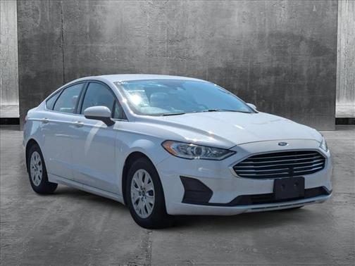 2019 Ford Fusion S