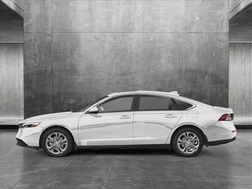 2025 Honda Accord LX 1.5T