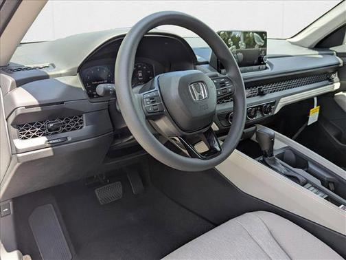 2025 Honda Accord LX 1.5T