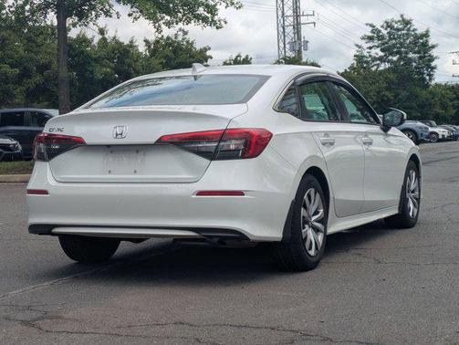 Platinum White Pearl 2022 Honda Civic LX