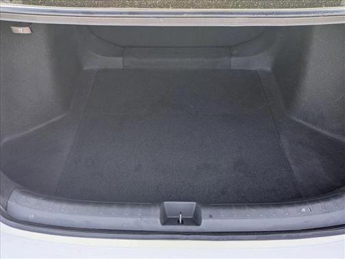 Platinum White Pearl 2022 Honda Civic LX