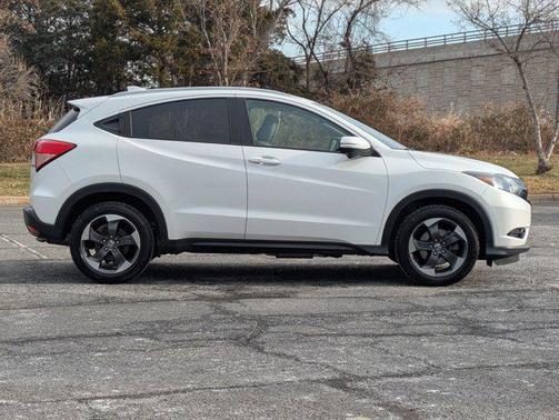 2018 Honda HR-V EX-L w/Navigation