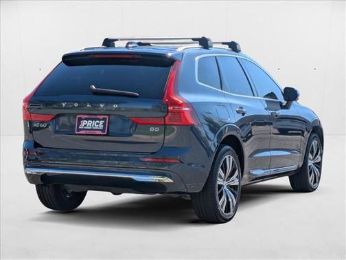 2022 Volvo XC60 B5 Inscription