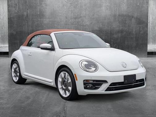 2019 Volkswagen Beetle 2.0T SE
