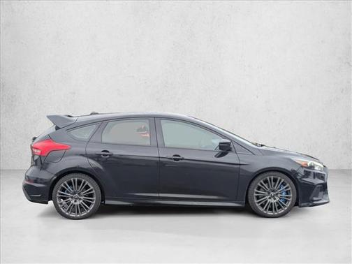2017 Ford Focus RS Base