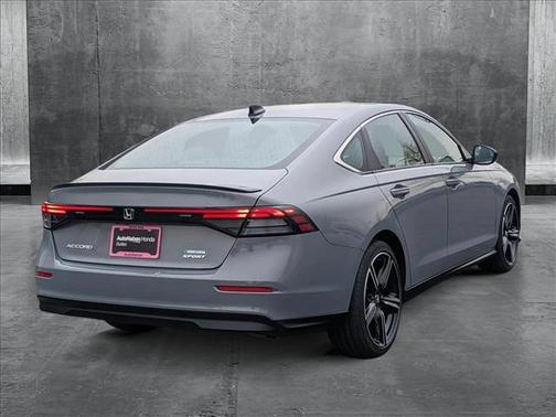 2025 Honda Accord Hybrid Base