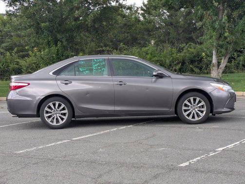 2017 Toyota Camry XLE