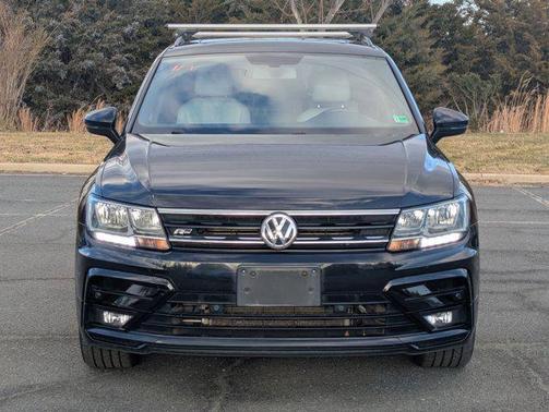 2021 Volkswagen Tiguan 2.0T SE R-Line Black