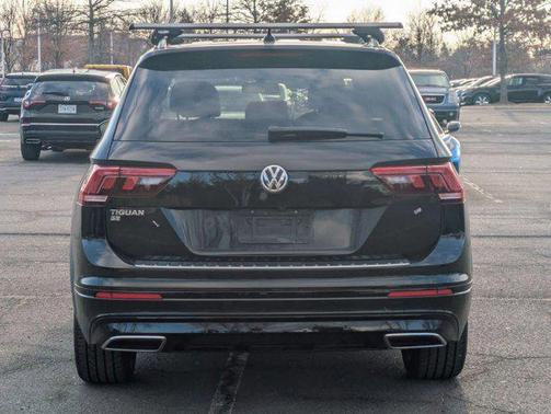 2021 Volkswagen Tiguan 2.0T SE R-Line Black
