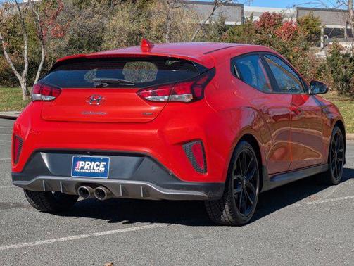2019 Hyundai Veloster Base